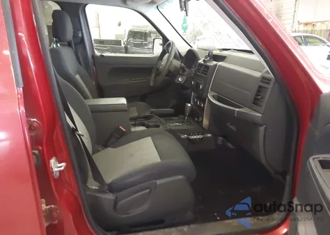 2010 Jeep Liberty Sport из США, поврежденный, VIN 1J4PN2GK4AW179008